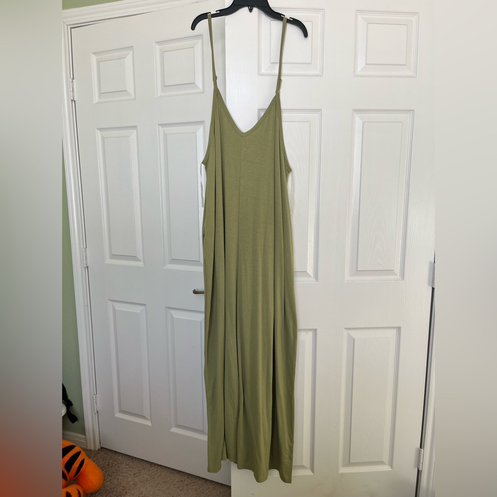 Green Zenana Premium plus size maxi dress with straps